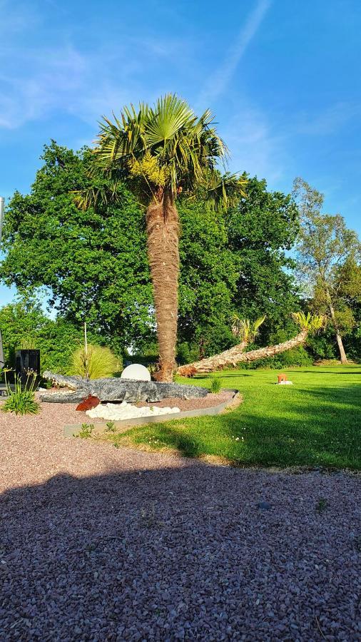 Le coup de foudre Bed and Breakfast Le Molay-Littry Buitenkant foto